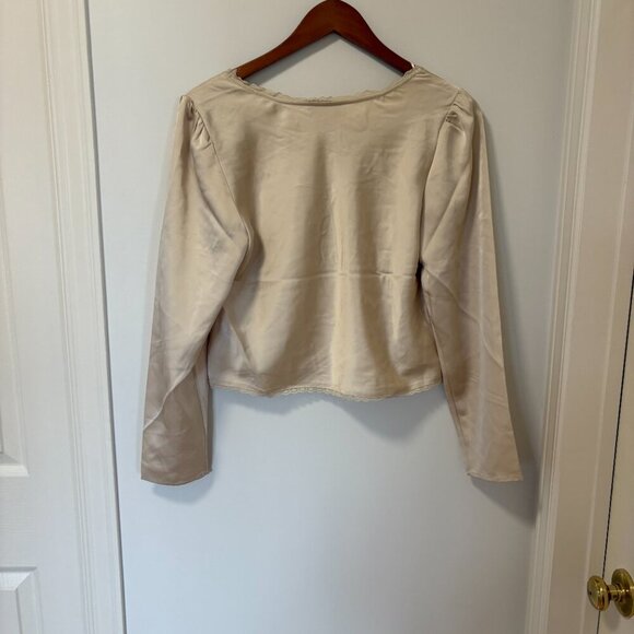 House of Harlow 1960 Cream Blouse - Picture 8 of 12